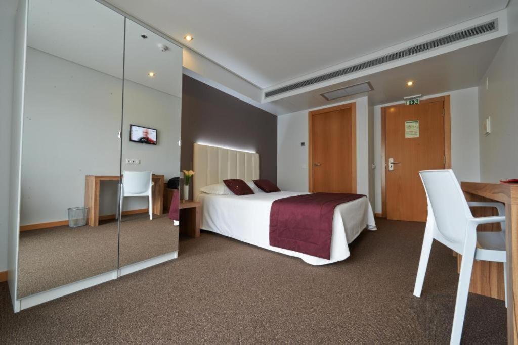 Hotel Azinheira By Ridan Hotels Fatima Esterno foto